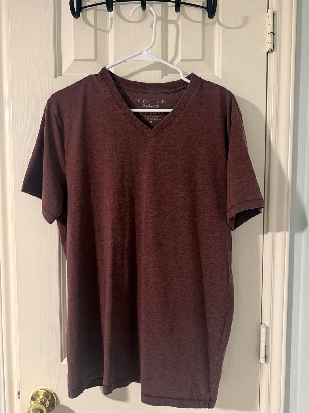 Lucky Brand Men's V-Neck Tee in Burgundy
